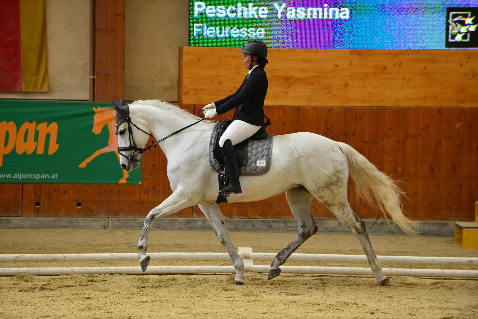 Yasmina mit Fleur